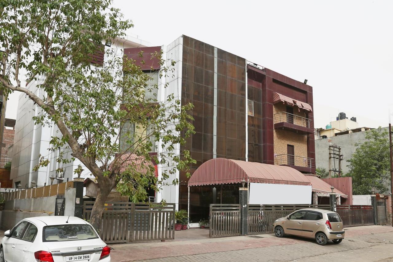 Hotel Palazzo Di Lara กาเซียบัด ภายนอก รูปภาพ