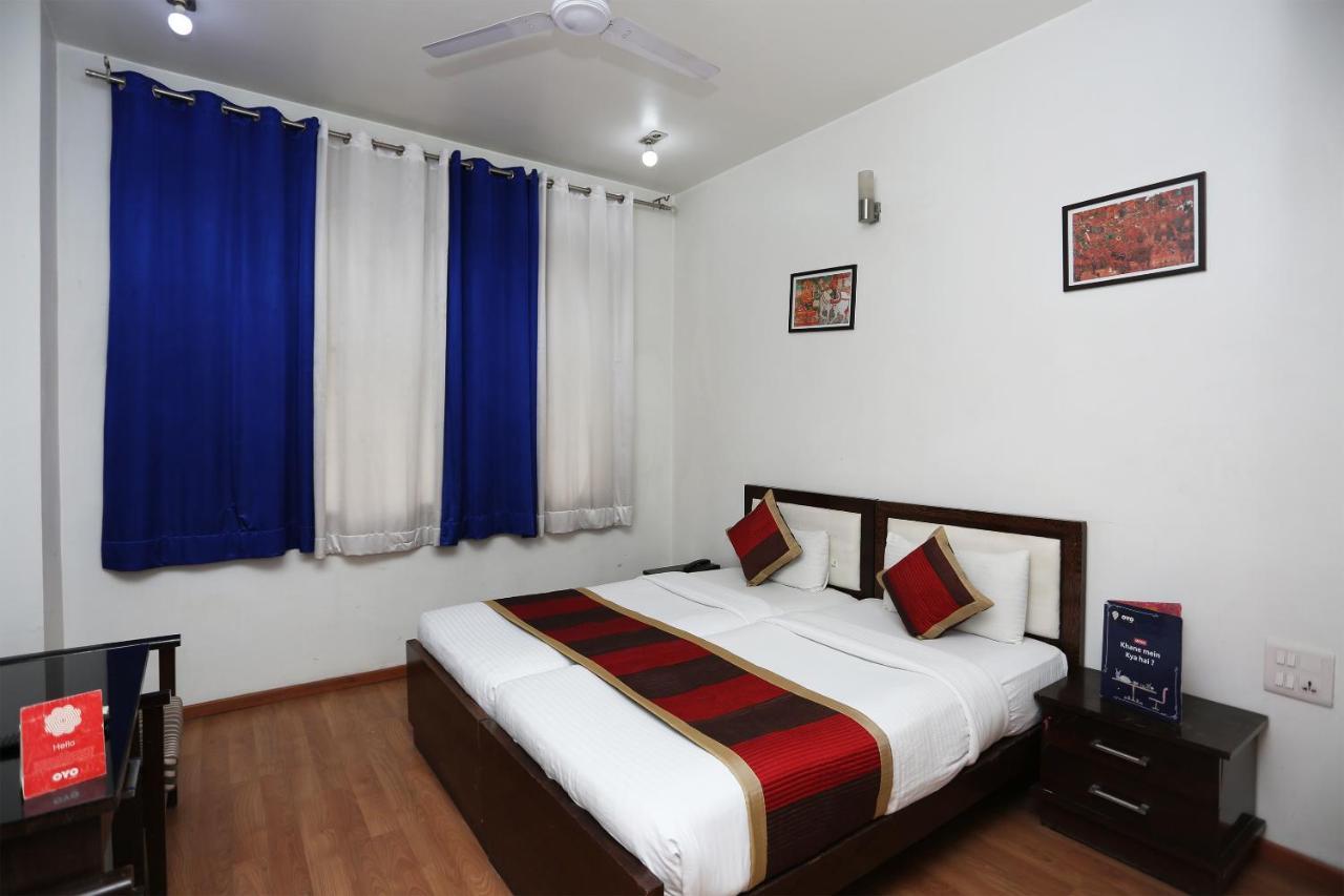 Hotel Palazzo Di Lara กาเซียบัด ภายนอก รูปภาพ