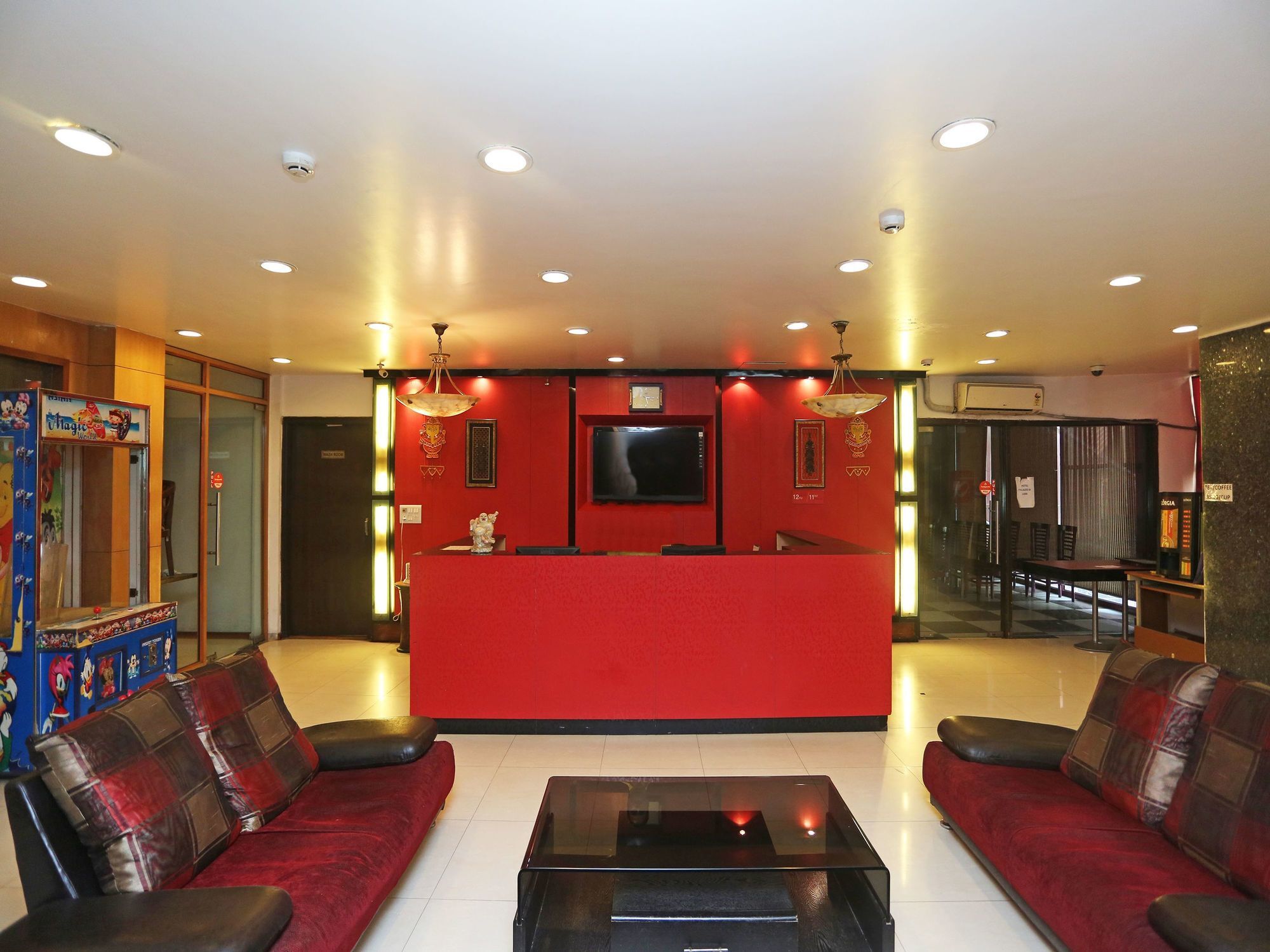 Hotel Palazzo Di Lara กาเซียบัด ภายนอก รูปภาพ